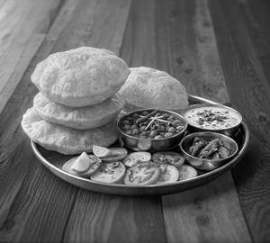 Amritsari Chole Bhature