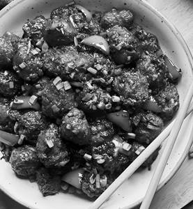 Pepper chicken boneless
