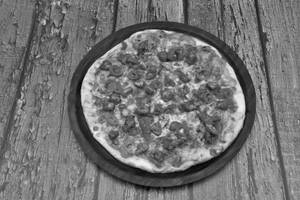 Chilli chicken pizza