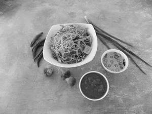 Veg chilli chowmein