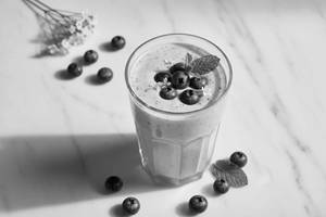 Blueberry Lassi