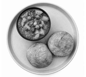 Khasta Kachori With  Sabzi - 2 Piece