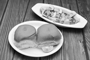 Mushroom Pav Bhaji