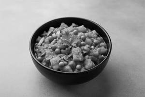 Matar Paneer