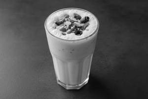 Dates Milk Shake