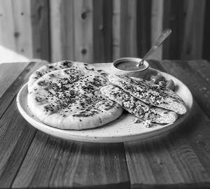 Stuffed Paneer Kulcha