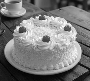 White forest Vanila cake (1Pound)