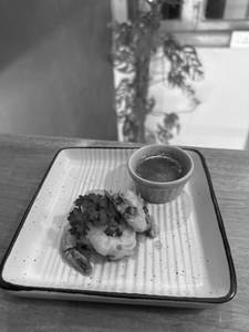 Butter Garlic Prawns [Standard]