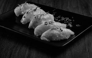 Spicy Salmon Roll