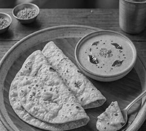 Chappathi With Kurma
