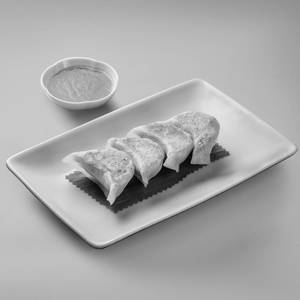 Pan Fried Chicken Dumpling With Sichuan