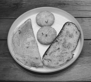 Veg Mushroom & Cheese Omelette