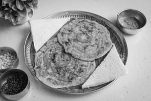 Tomato Omelette Uttapam