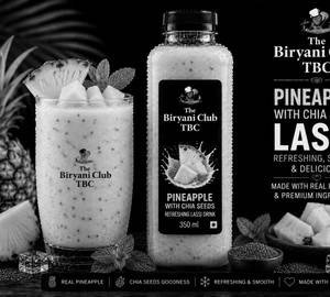 Pineapple Juice with Chia Seeds
