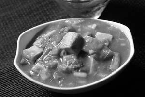 Paneer Manchurian Semi Gravy