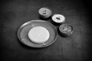 Tatte Idli (1 Pc)