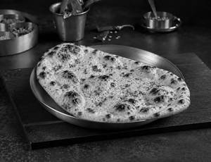 Butter Naan (1 Pc)