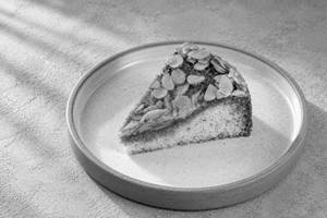 Almond Tosca Cake