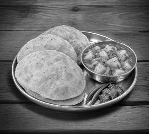 Bedmi Poori With Aalu Sabji