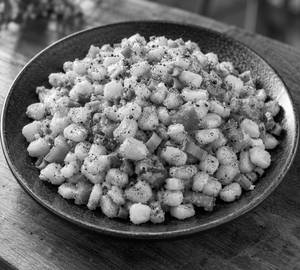 Salt and pepper american corn