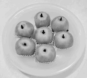 KAJU APPLE 500GM