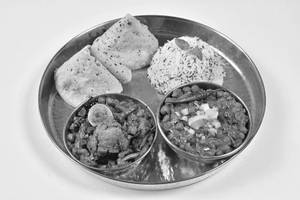 Chole + Mixed Veg Thali