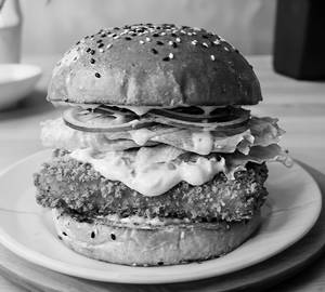 Paneer royal burger