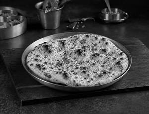 Garlic Naan (1 Pc)