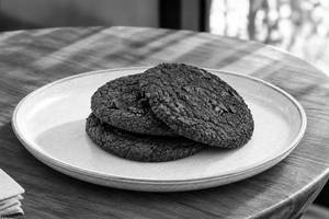 Dark Chocolate Cookie