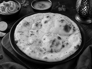 Khamiri Roti