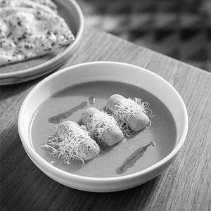 Classic Malai Kofta, Sesame Garlic Naan