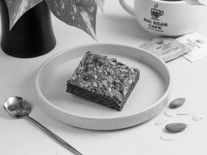 Almond Brownie