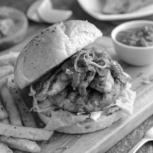 Peri Peri Burger With Fries