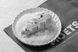 Moets Kesar Pista Kulfi Falooda