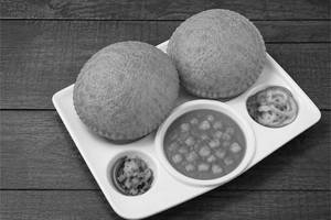 Poori With Sabji