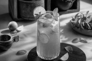Cold-Brewed Lemon Tea