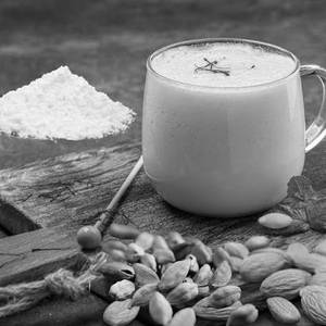 Badam Elachi Shake