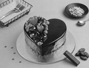 Chocolate Dutch Truffle Cake Heart Shape (~500 Gm)