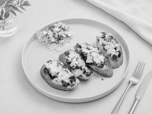 Chicken & Cheese Bruschetta