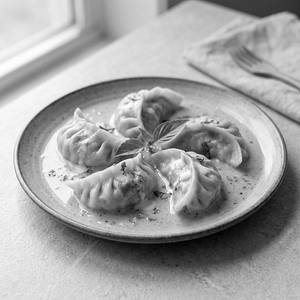 Thai Green Curry Paneer Momos (5 Pc)