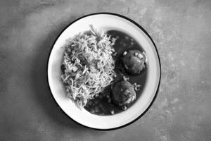 Veg Manchurian With Hakka Noodles