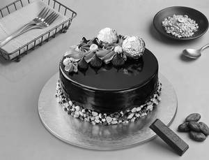Ferrero Rocher Cake (~500gm)