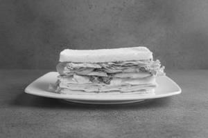 Chicken Salami Sandwich (serve : 4 Pcs.)
