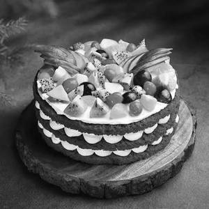 Red Velvet Fruit Cake