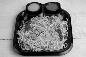 Schezwan Veg Noodles