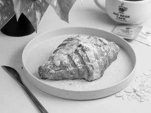 Almond Croissant