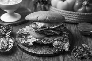Papa's Loaded Cheeseburger (chicken)