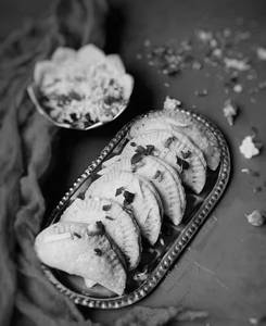 Desi Ghee Gujiya