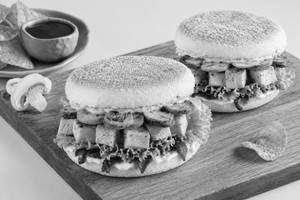 Creamy Chicken and Mushroom Muffin (2 Pc)