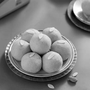 Besan Laddu